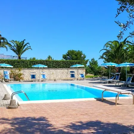 Residence Amica Aparthotel Vieste